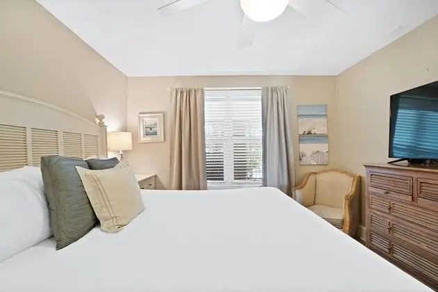 Crystal Dunes Beach Resort by Panhandle Getaways - Dış Mekan
