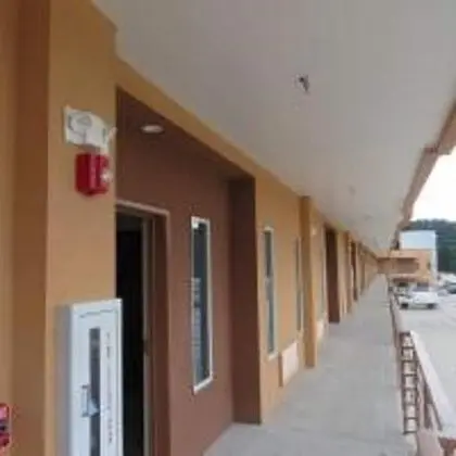 Crystal Inn - Dış Mekan