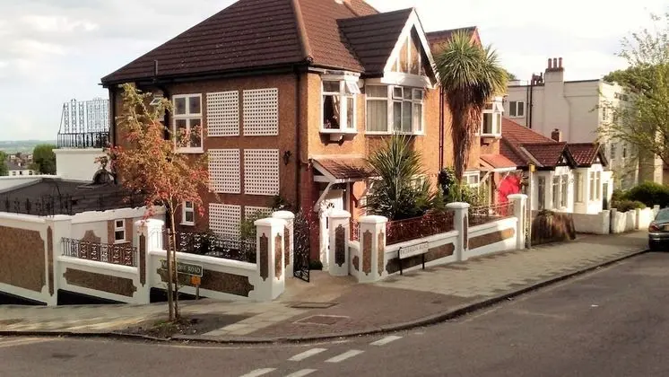 Crystal Palace B&B