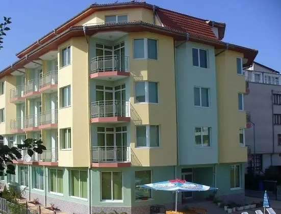 Hotel Crystal - Dış Mekan