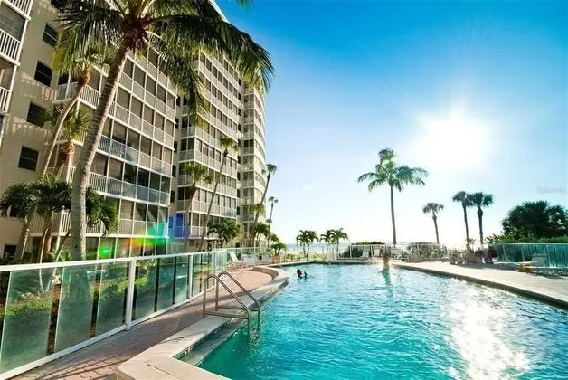 Crystal Sands by Beachside Management - Havuz