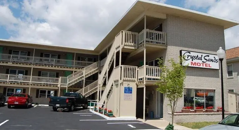 Crystal Sands Motel