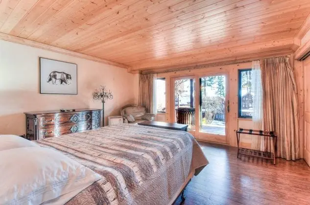 Crystal Shores Villa - Oda