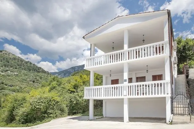 Crystal Sky Apartments