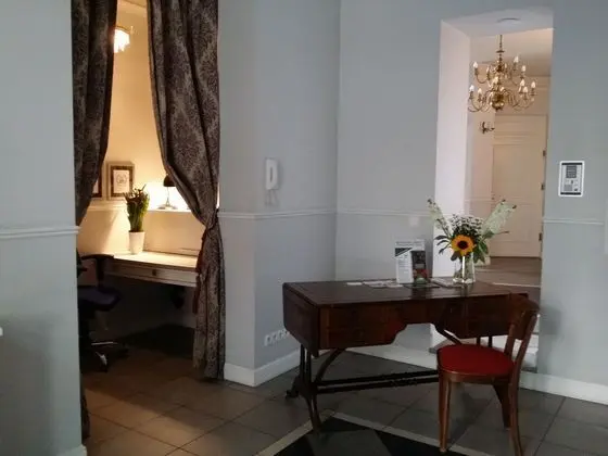 Crystal Suites Old Town - Lobi