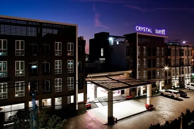 Crystal Suites Suvarnabhumi Airport - Dış Mekan