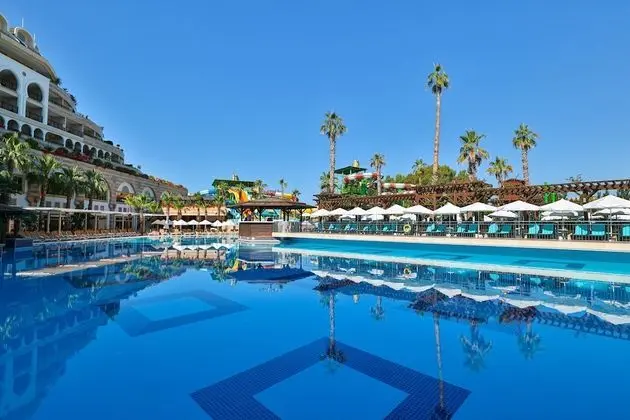 Crystal Sunset Luxury Resort & Spa - Havuz
