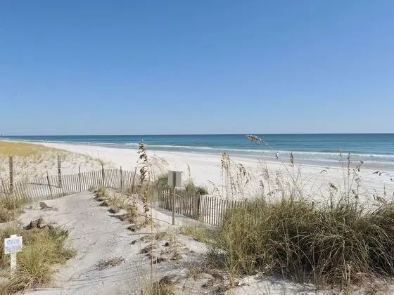 Crystal Tower Condominiums by Wyndham Vacation Rentals - Plaj