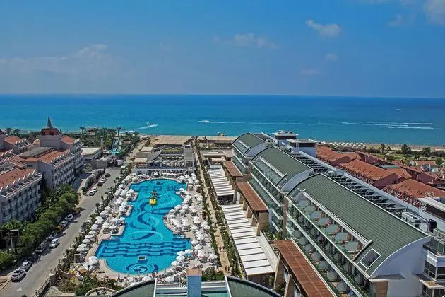 Crystal Waterworld Aqua Collection
