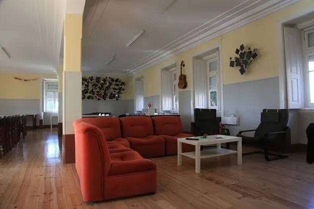 CSI Coimbra Club & Guest House - Lobi