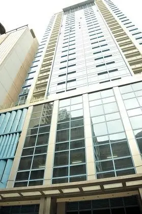 CSuites at Two Central Residences - Dış Mekan