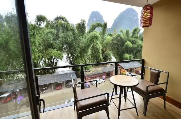 CTN LiRiver Boutique Hotel - Oda Düzeni