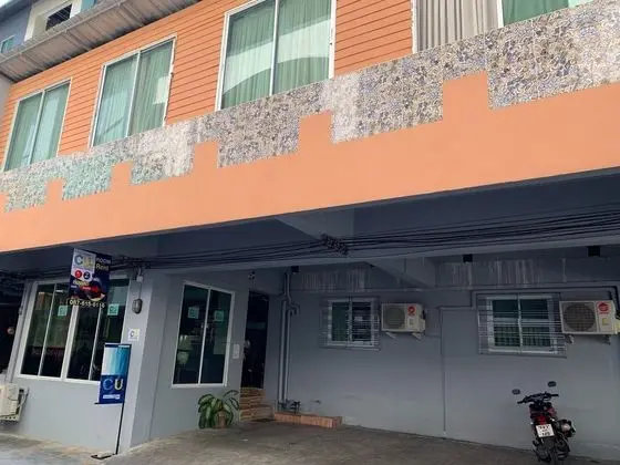 CU JOMTIEN