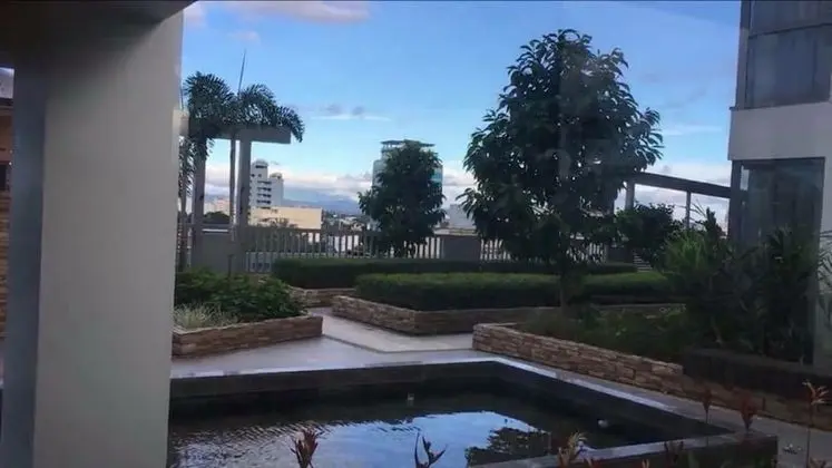 Cubao ManhattanHeights Unit 4Q Tower D