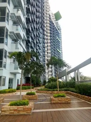 Cubao ManhattanHeights Unit 5H Tower C - Dış Mekan