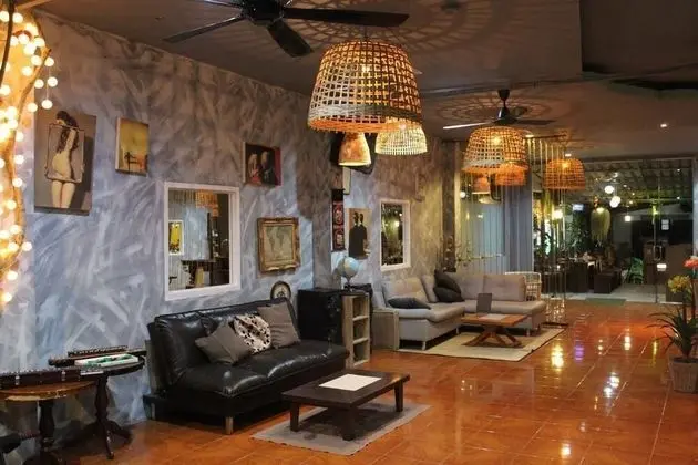 The Cubic Hotel - Hostel