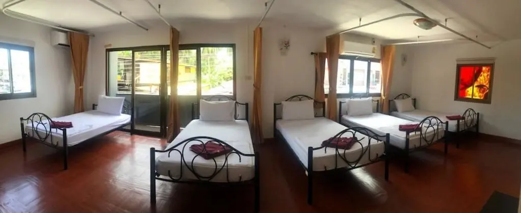 The Cubic Hotel - Hostel - Oda