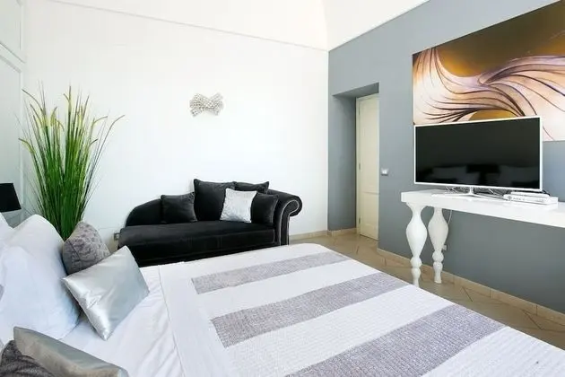 Cubo Apartments - Oda