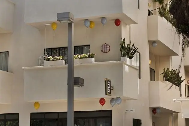 Cucu Hotel
