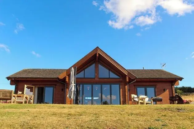 Cuddfan Lodge on a Gorgeous Private Lake - Dış Mekan