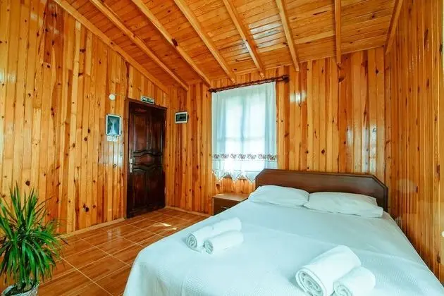 Çuhadar Ahşap Evleri