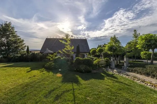 Cuk's Vineyard Wellness Cottage