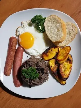 Hotel Cultura Plaza - Yerinde Yemek