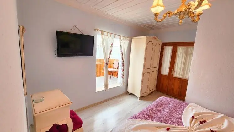 Cumbalı Pansiyon Sığacık - Oda