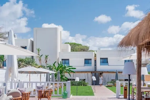 Cumeja - Beach Club & Hotel - Dış Mekan