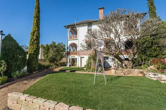 CUMQUAT ACCOMMODATION