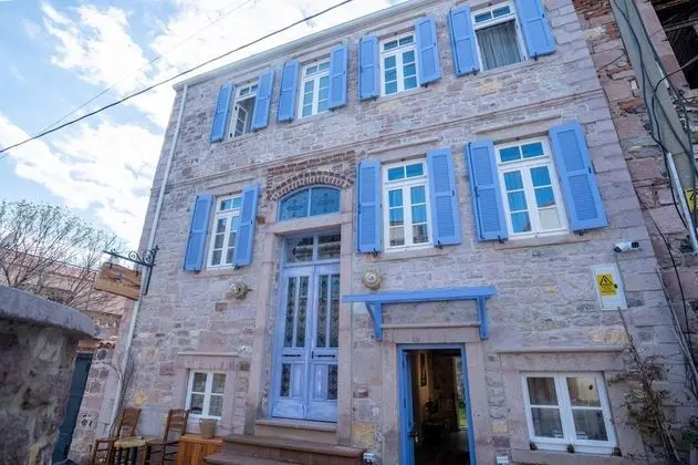 Cunda Alesta Otel