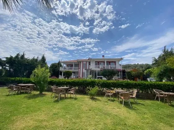 Cunda Aşiyan Otel
