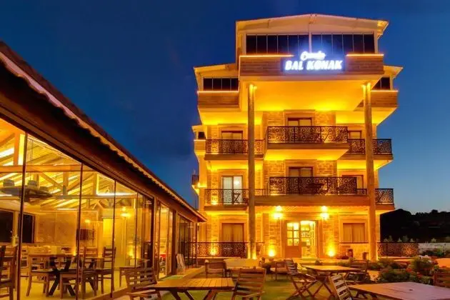 Cunda Balkonak Otel - Oda