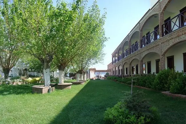 Cunda Deniz Hotel - Bahçeler