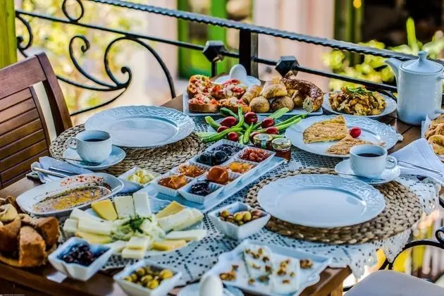 Cunda Esen Otel - Kahvaltı