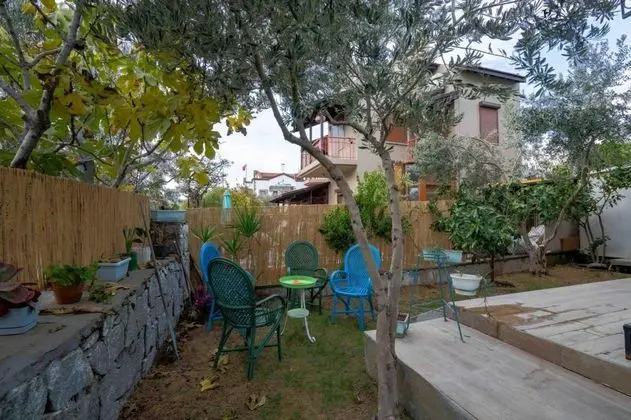 Cunda Güneş Pansiyon