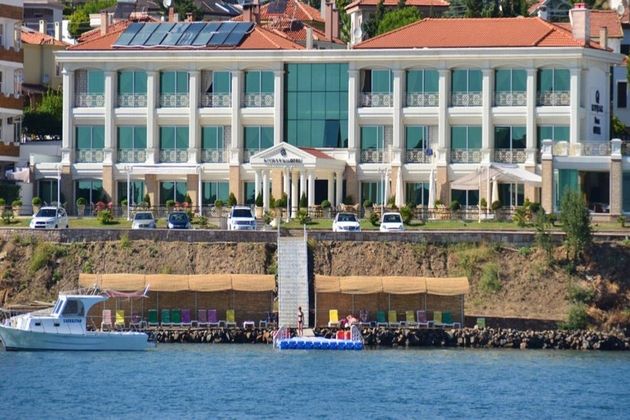 Cunda Kıvrak Otel
