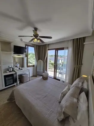 Cunda Paradise - Öne Çıkan Resim