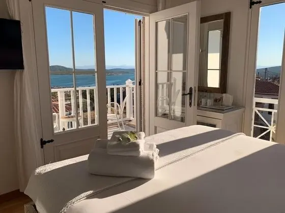 Cunda Piano Otel - Öne Çıkan Resim