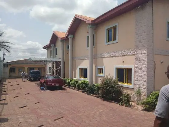 Cunic Suites