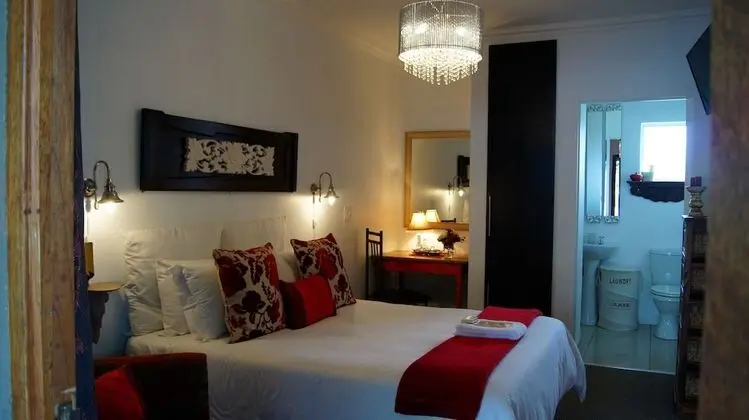 Cunningham Cottage Guest House - Oda