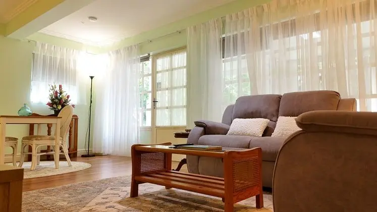 Curtis Falls Apartment - Öne Çıkan Resim