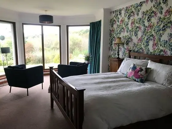 Cushendall House - Öne Çıkan Resim