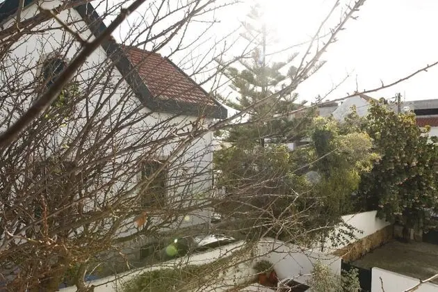 Cushy Apartment with garden in Estoril - Dış Mekan