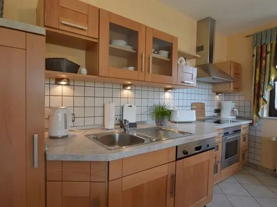 Cushy Apartment in Nohn With Terrace, Garden, Bbq, Heating - Mutfak