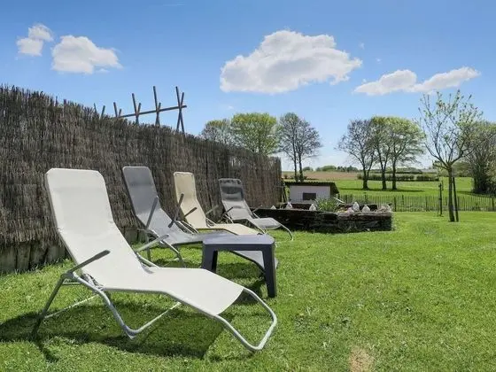 Cushy Holiday Home in La Roche en Ardenne With Fenced Garden - Dış Mekanlar