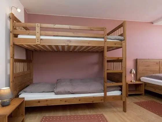 Cushy Holiday Home in La Roche en Ardenne With Fenced Garden - Oda