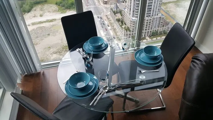 Custom Luxury Suite - By Elite Suites - Yerinde Yemek