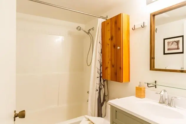 Cute & Cozy, Walk to Gondola - Banyo Tipleri