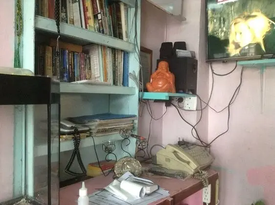 CVNB Bed & Bath - Hostel - Lobi